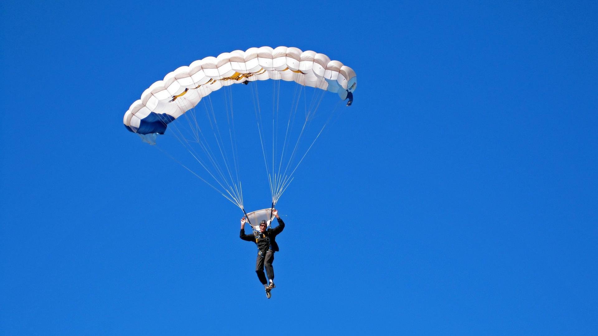 澳男泳队再迎高光时刻，澳游泳教练