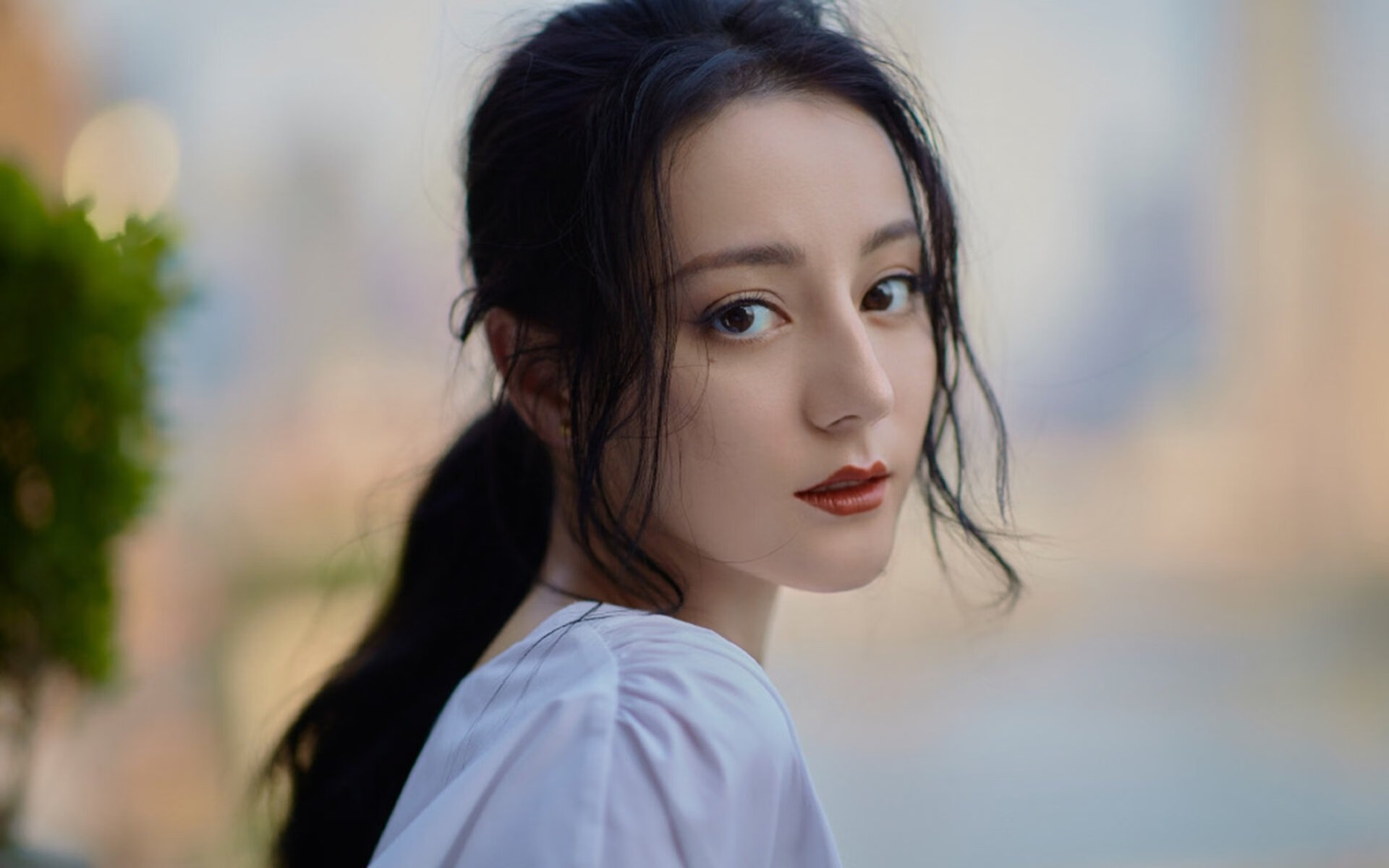 开云APP-传奇车手的辉煌人生，传奇车队图片