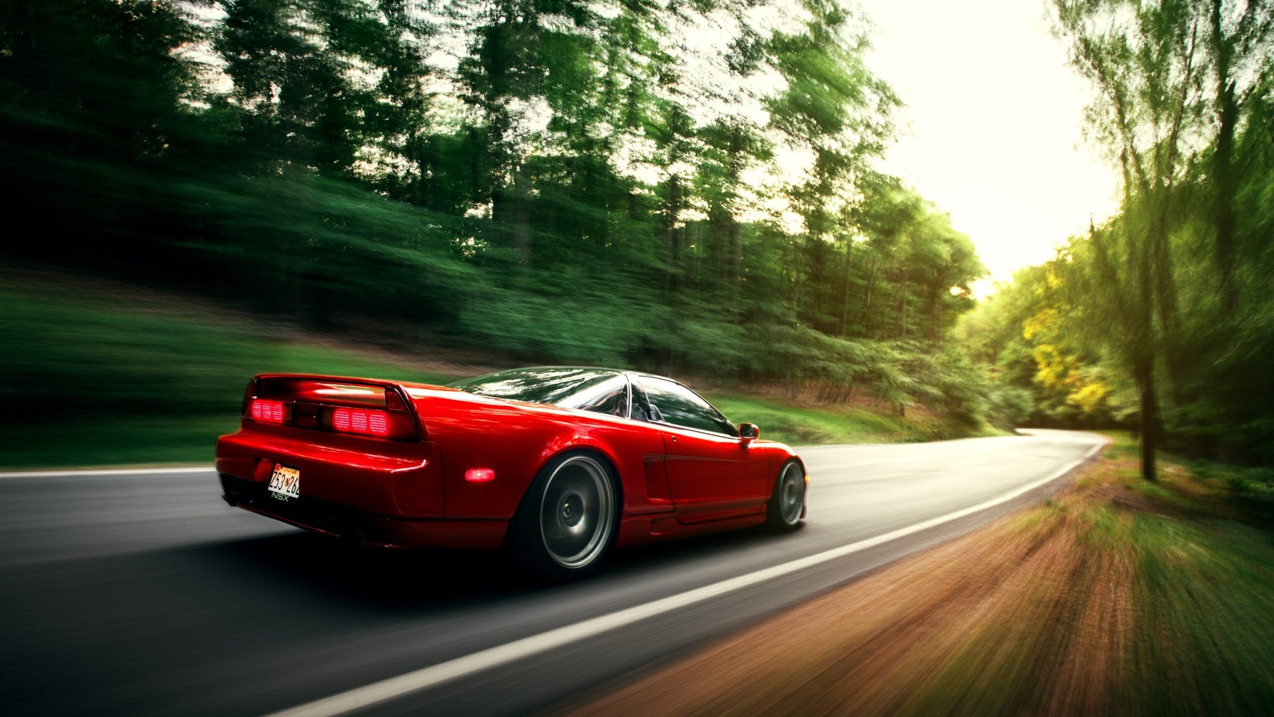 利物浦后防再遭考验,中场核心伤缺影响巨大,利物浦引进中后卫